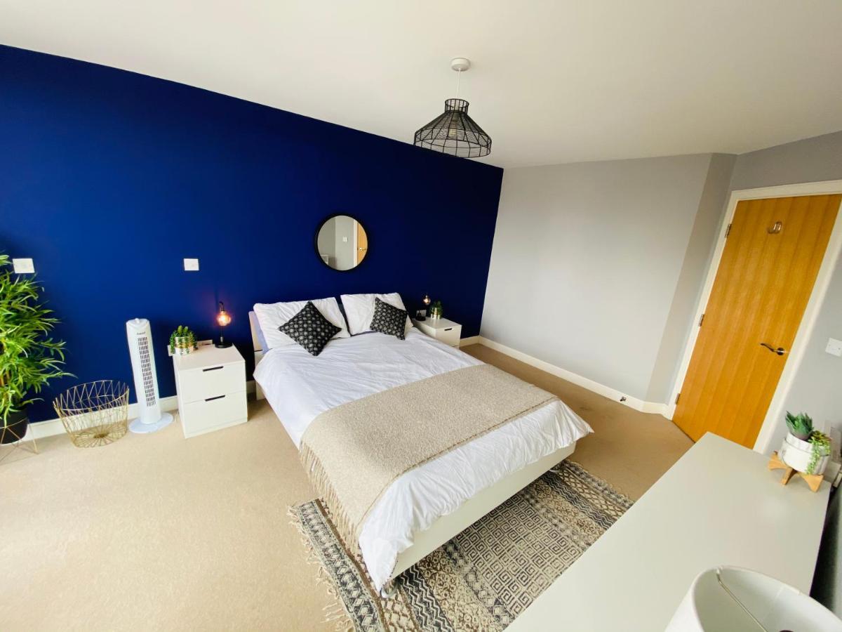 Stewart St James Walk Apartment كيلتنهام المظهر الخارجي الصورة