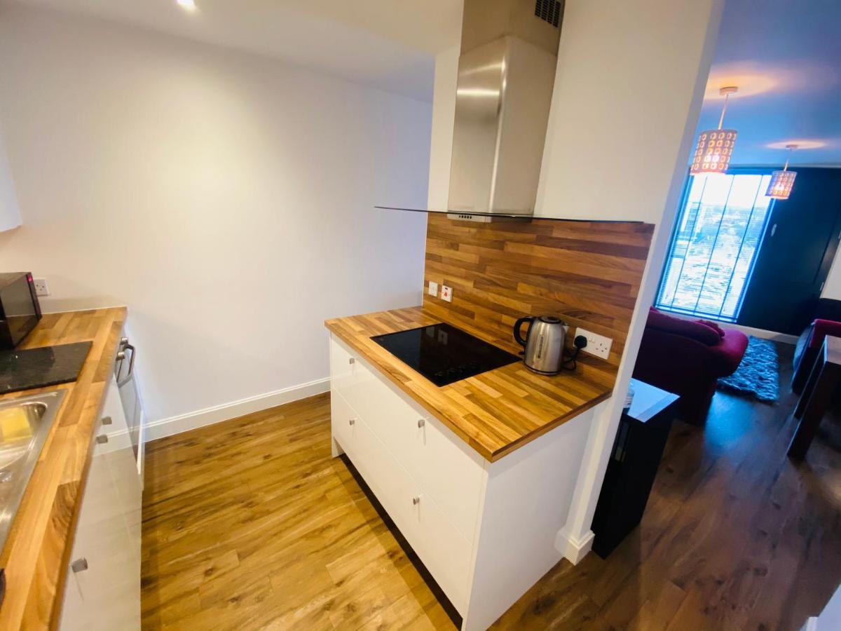 Stewart St James Walk Apartment كيلتنهام المظهر الخارجي الصورة